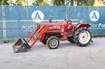 Veiling: Minitractor Yanmar YM1802D Diesel 18pk met voorlade, Articles professionnels, Agriculture | Tracteurs, Ophalen