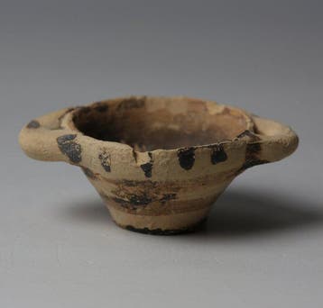 Oud-Grieks Aardewerk Miniatuur skyphos (Zonder minimumprijs), Verzamelen