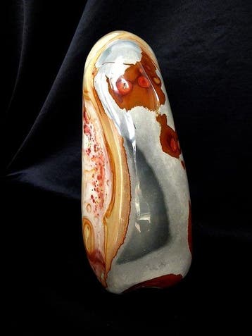Jasper Polychroom / Vrije Vorm / - Hoogte: 270 mm - Breedte: