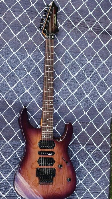 Charvel - CDS-075 HSH - - Elektrische gitaar - Japan, Musique & Instruments, Instruments à corde | Guitares | Acoustiques