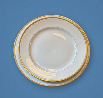 Limoges - Service de dîner (62) - Porcelaine à la cendre