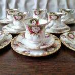 Royal Albert - Service à café (24) - Porcelaine -