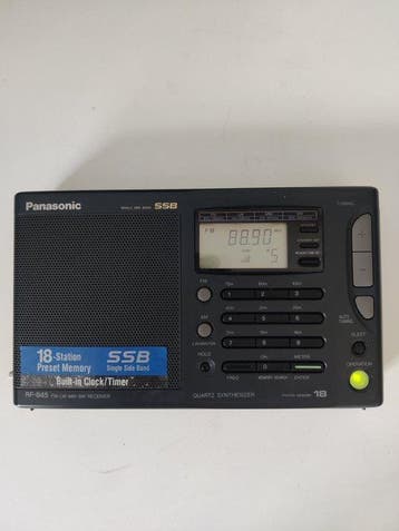 Panasonic - RF-B45 4-Band Microprocessor-Controlled PLL