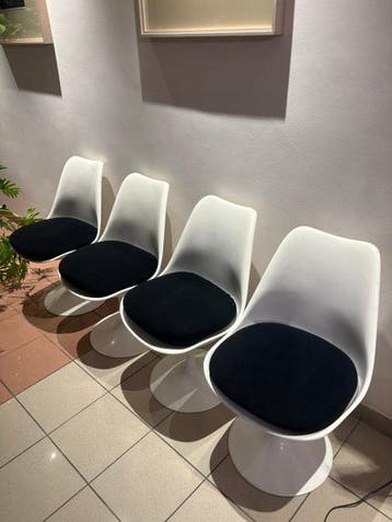 Knoll - Eero Saarinen - Chaise (4) - Chaise tulipe - Fibre