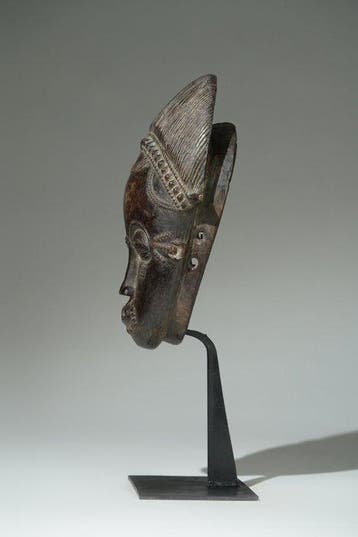 Een houten masker - Baule - Ivoorkust (Zonder minimumprijs)