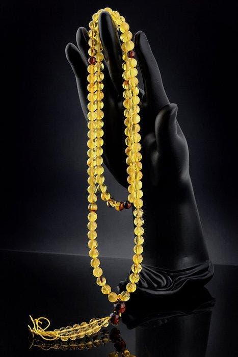 Barnsteen - Baltic Amber JAPA MALA Necklace – Honey Yellow, Verzamelen, Mineralen en Fossielen