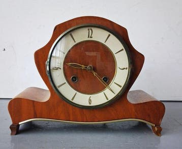 Grootmoeder klok - Wuba Warmink - Hout - 1960-1970