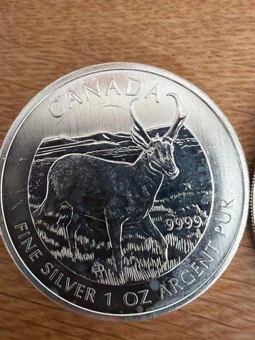 Canada. 5 Dollars 2002/2013 Antilope + Maple Leaf (2