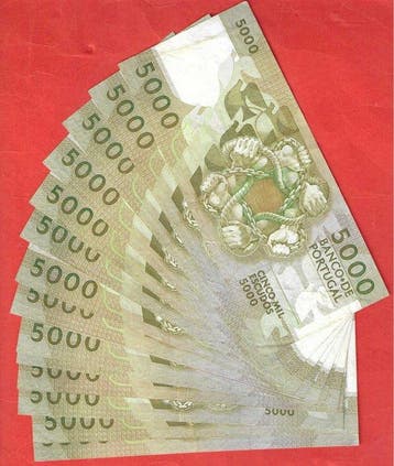 Portugal. - 14 x 5000 Escudos - 1987