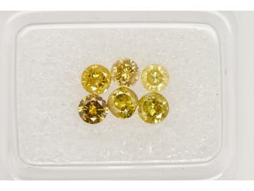Veiling - Behandelde briljant - Fancy kleuren 0,89 ct, Nieuw