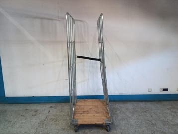 Rolcontainer - B72 x D92 x H199 cm