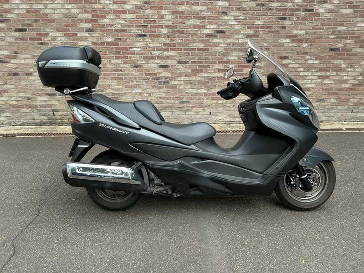 Online veiling - Suzuki Burgman 400 Motorfiets, Auto's, Suzuki, Ophalen