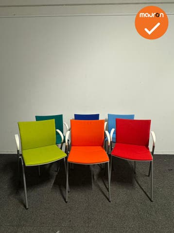 Set van 6 - Ahrend 463 - Gekleurde nieuwe stoffering - Grijs, Ophalen of Verzenden, Stoel