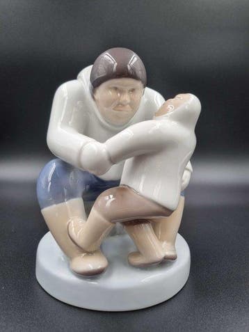 Bing & Grondahl - Figure - Bing & Grøndahl “Greenlander with, Antiek en Kunst