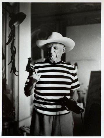 André Villers (1930-2016) - Pablo Picasso avec le revolver, Antiek en Kunst