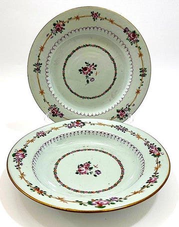 Coppia Piatti Piano e Fondo- Dinastia Qing Epoca Qianlong,