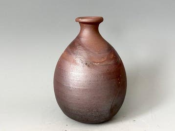 Vase - Grès - Japon - Bizen tokkuri, signé - Fujiwara Yu