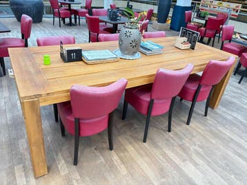 Houten tafel 240 cm
