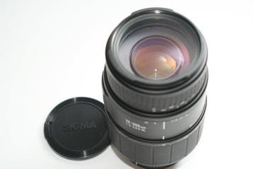 Sigma 70-300mm 1:4-5.6 DL (N-AF) Zoomlens, Nieuw