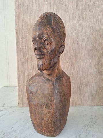 Massiwf houten buste, handgesneden. - Beeld - Afrika (Zonder, Antiek en Kunst