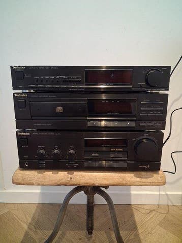 Technics - amplificateur SU-X101, tuner ST-X301L et lecteur