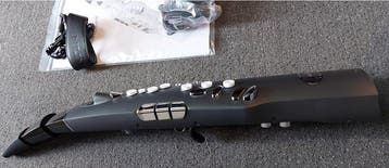 Nux Nes-1 - digital altsaxophone with bluetooth and speaker, Nieuw