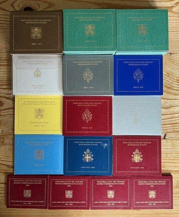Vaticaan. Accessories 2002/2012 (55 blisters with empty, Postzegels en Munten