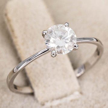 Zonder minimumprijs - Ring - 14 karaat Witgoud - 0.65ct. tw.