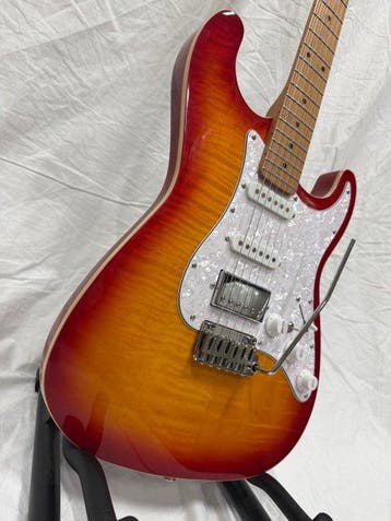 Lintage Guitars - Super Strat - STY-01-SB - Flamed Top, Nieuw
