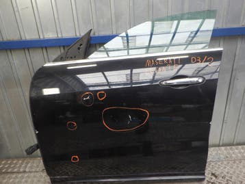 linker voorportier Maserati Levante, Verzenden, Gebruikt