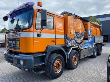 Veiling: Vacuümwagen MAN 41.464 Diesel 2002