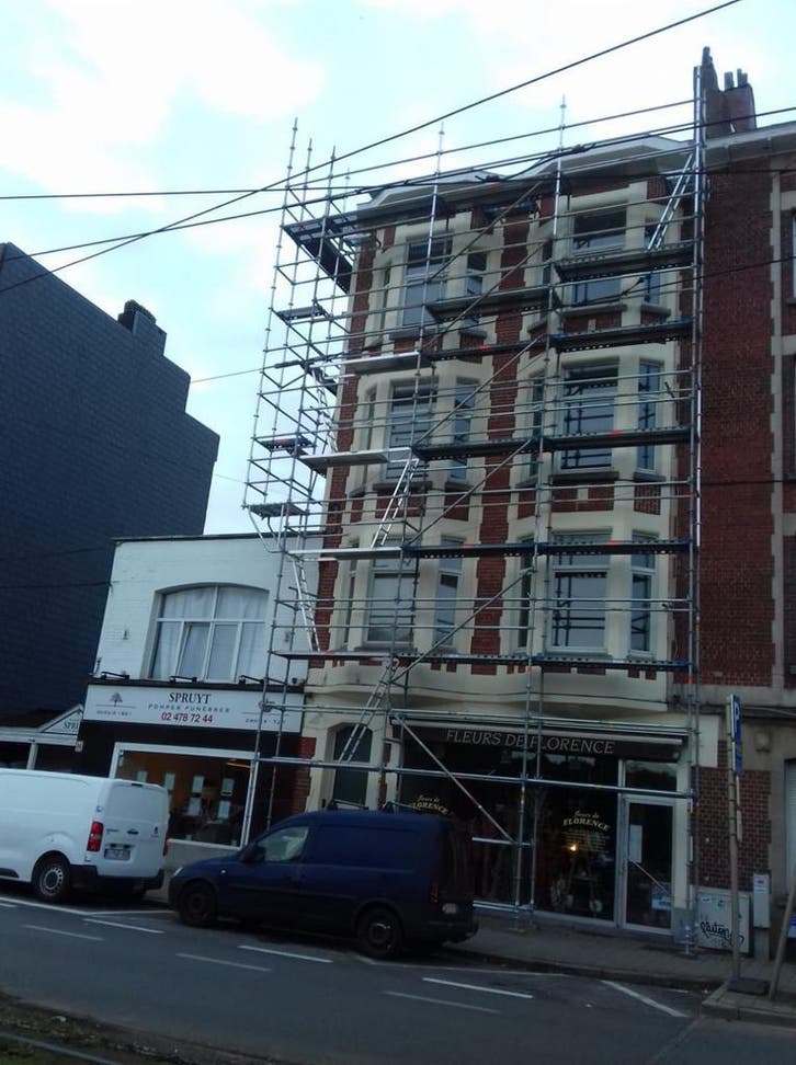 Multidirectionele Steiger 8 m x 8m (werkhoogte) – 62 m², Bricolage & Construction, Échafaudages, Enlèvement