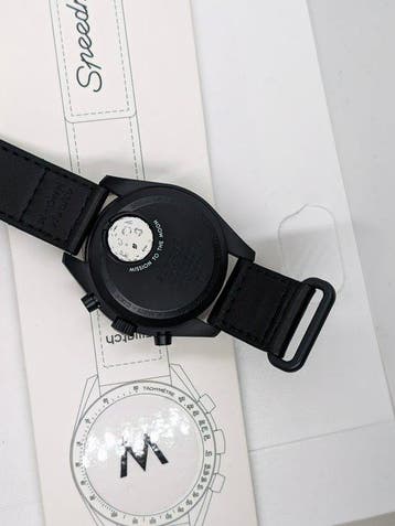 Swatch - MoonSwatch. Mission to the MoonPhase (Black) -, Nieuw
