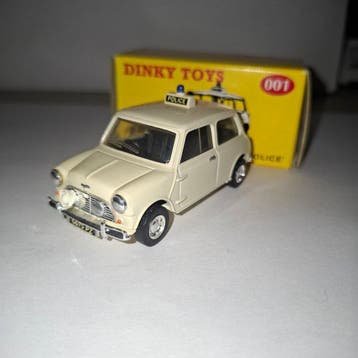 Dinky Toys code two models 1:43 - Modelauto - Mini Cooper