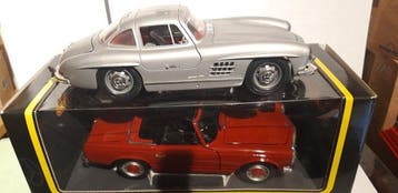 1:18 - Modelauto (2) - MERCEDES 280 SL -GIODI, - MERCEDES