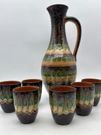 Design Keramik Karaffe mit 6 Bechern – Handdekorierte