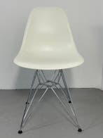 Vitra - Charles & Ray Eames - Chaise - DSR - Plastique,, Antiek en Kunst