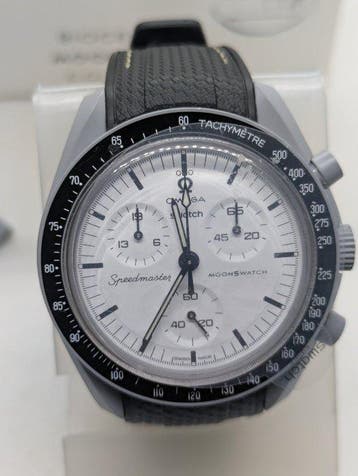 Swatch - MoonSwatch 1965 - Sans prix de réserve - Homme -, Bijoux, Sacs & Beauté