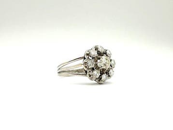 Ring - 18 karaat Witgoud - 1.04ct. tw. Diamant (Natuurlijk)