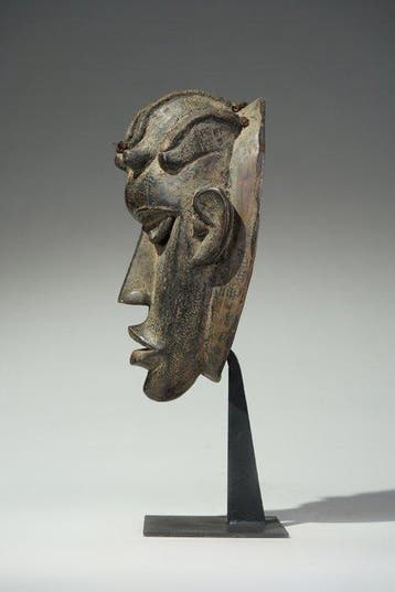Een houten masker - Bassa - Dan - Ivoorkust (Zonder