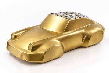 Daluxe Art - 1999 • XXL Pop Art Racecar – 90 cm