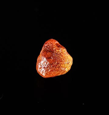 SAPHIR EXCEPTIONNEL ORANGE INTENSE - QUALITÉ GEMME SRI LANKA