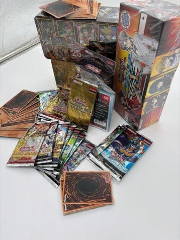 Konami Box - Yu-Gi-Oh! - Collectors Lot