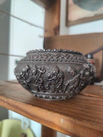 Antiek Aalmoes kom - .800 zilver - 1850-1900