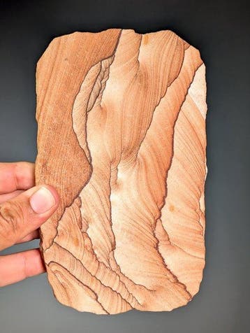 Rainbow Sandstone Plak - Hoogte: 18 cm - Breedte: 11.2 cm-