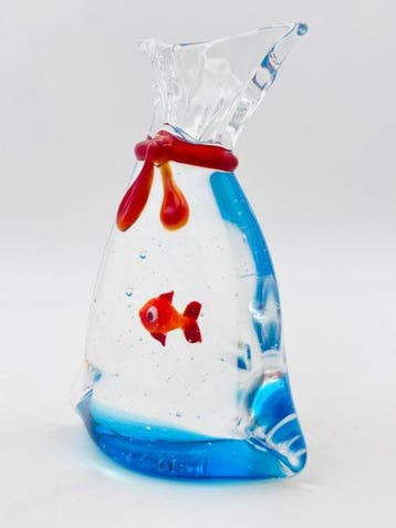 Guidotti - sculptuur, Sacchetto con pesce rosso - 7 cm -