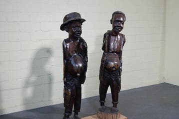 Sculpture, Houten beelden Afrikaanse jagers - 98 cm - Bois
