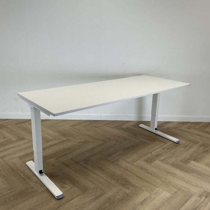 Haworth verstelbaar bureau vv kabelgoot  200x80 cm, wit, Huis en Inrichting, Bureaus, Gebruikt, In hoogte verstelbaar