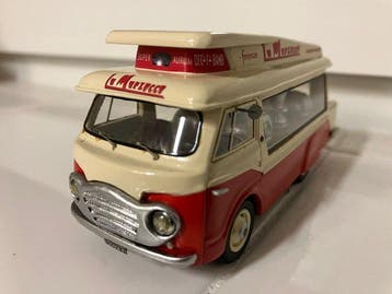 IV Model Factory 1:43 - Voiture miniature - Alfa Romeo Romeo