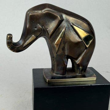 Robert Dyrcz - The elephant - bronze